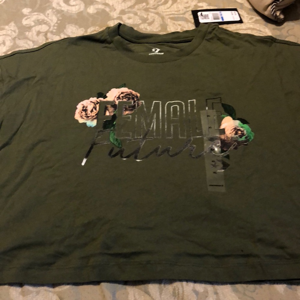 Converse crop top tee shirt  size XL